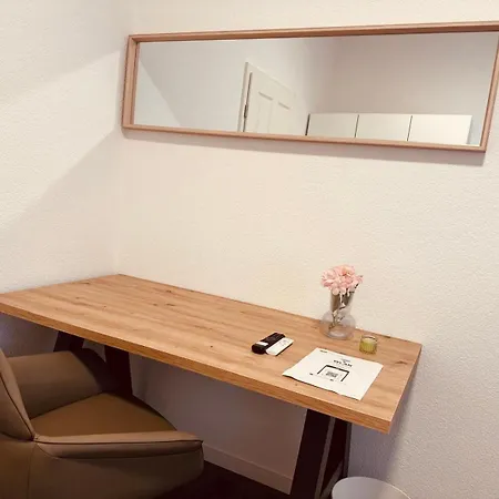 Modernes In Zentrale Lage Von Apartamento